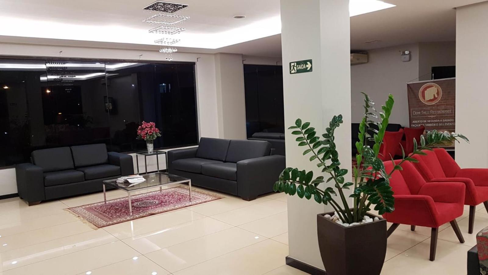 Thile Park Hotel Jataí Buitenkant foto